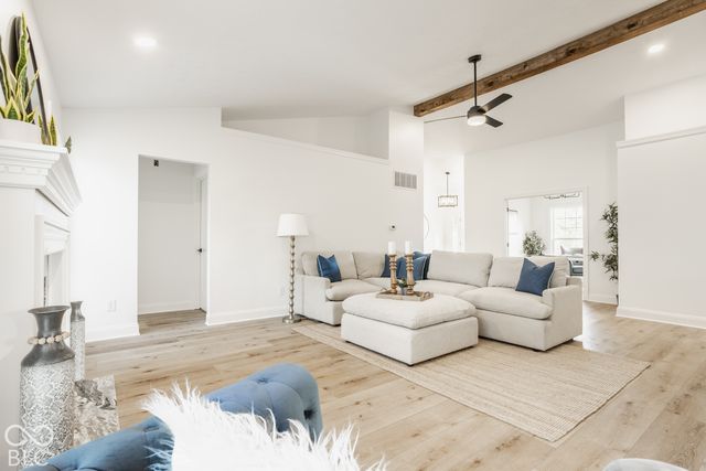 12818 Double Eagle Drive, Carmel, IN 46033