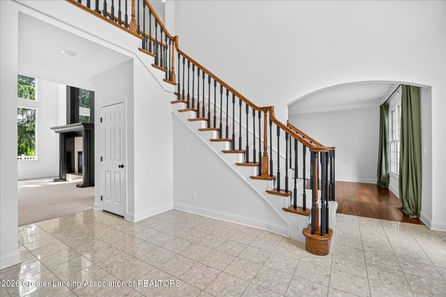 6384 Ridgepond Place, East Lansing, MI 48823