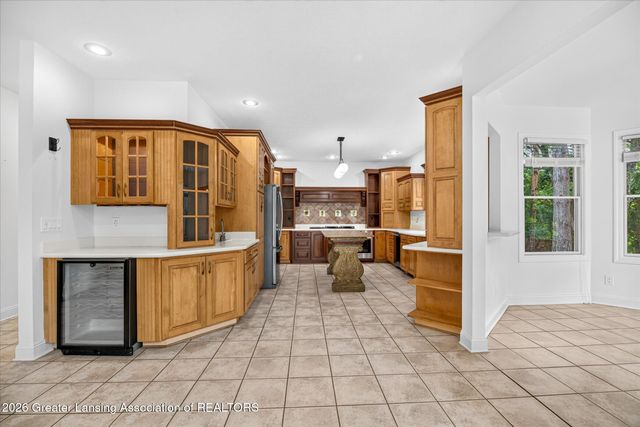 6384 Ridgepond Place, East Lansing, MI 48823