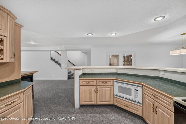 6384 Ridgepond Place, East Lansing, MI 48823
