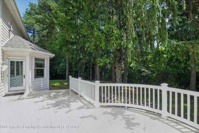 6384 Ridgepond Place, East Lansing, MI 48823
