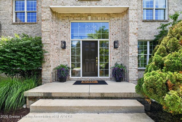 6384 Ridgepond Place, East Lansing, MI 48823
