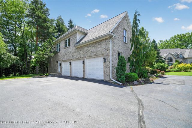 6384 Ridgepond Place, East Lansing, MI 48823