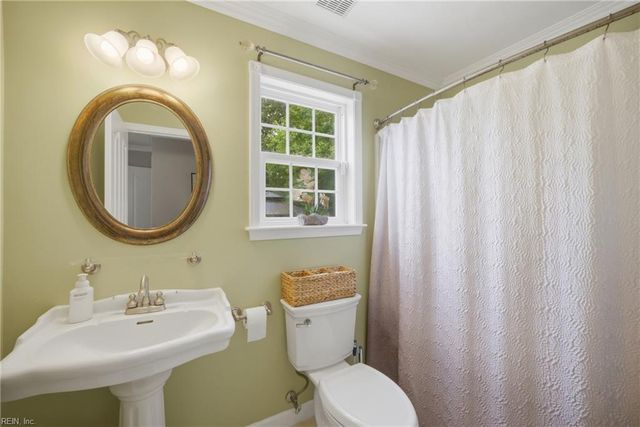 3668 Brannon DR, Virginia Beach, VA 23456