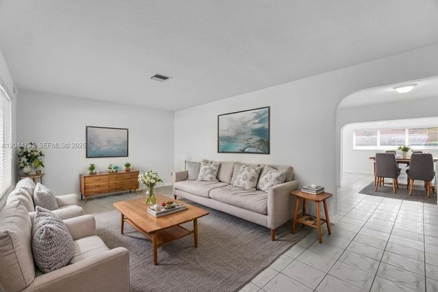 7125 SW 93rd Court, Miami, FL 33173