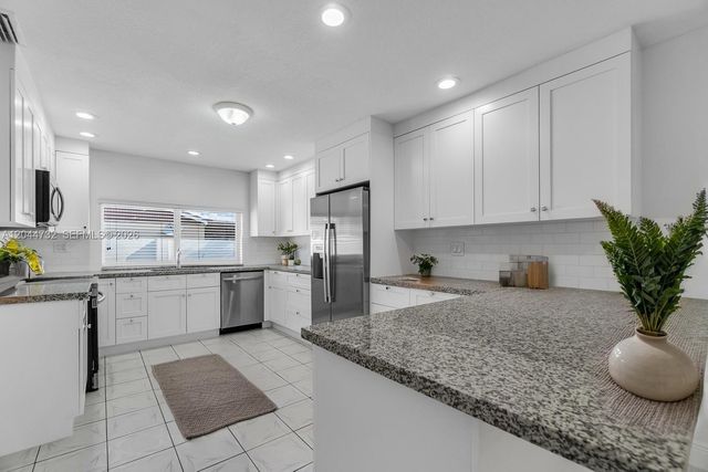 7125 SW 93rd Court, Miami, FL 33173