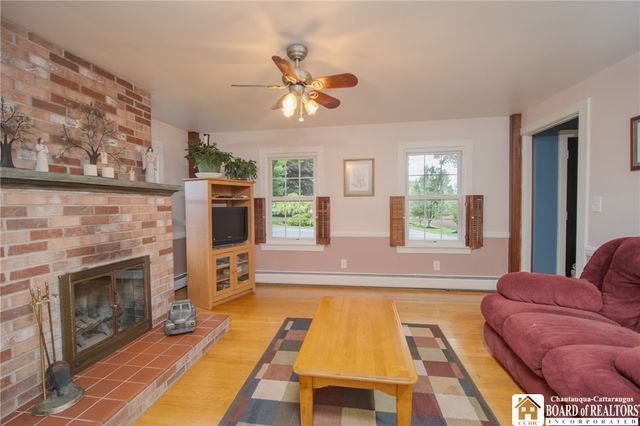 10280 Christy Road, Sheridan, NY 14063