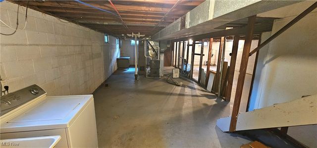 1208 Westshore Drive, Ashtabula, OH 44004