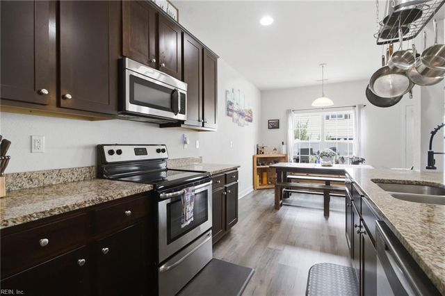 4321 Cattail LN, Virginia Beach, VA 23456