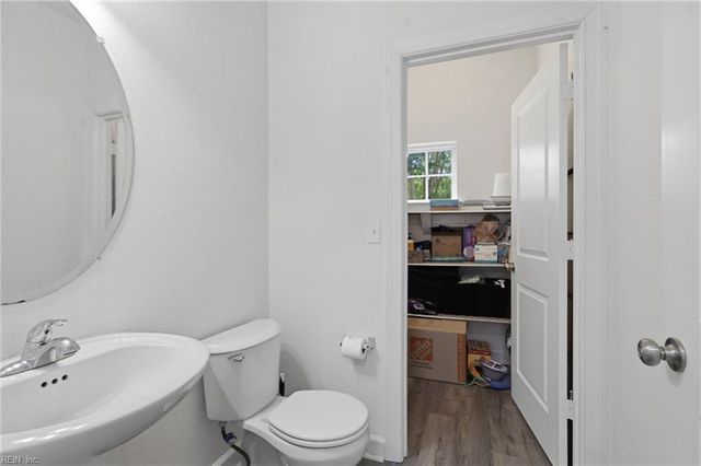 4321 Cattail LN, Virginia Beach, VA 23456