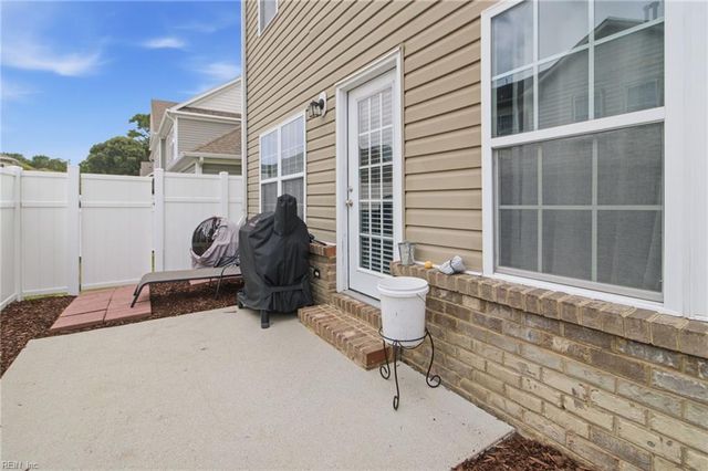 4321 Cattail LN, Virginia Beach, VA 23456