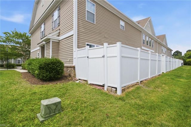 4321 Cattail LN, Virginia Beach, VA 23456