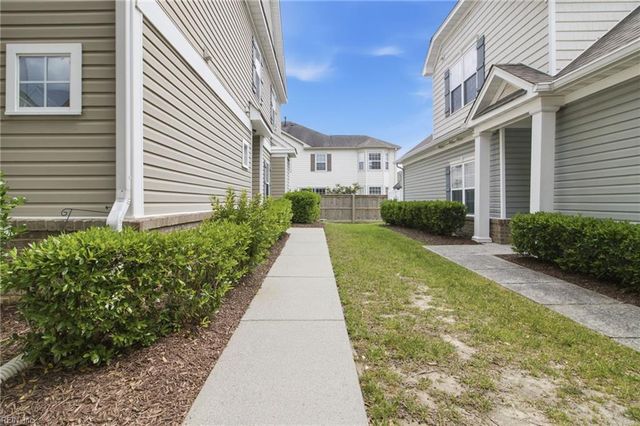 4321 Cattail LN, Virginia Beach, VA 23456