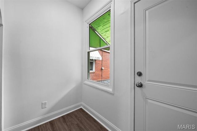 4851 Sigel Avenue, St Louis, MO 63116