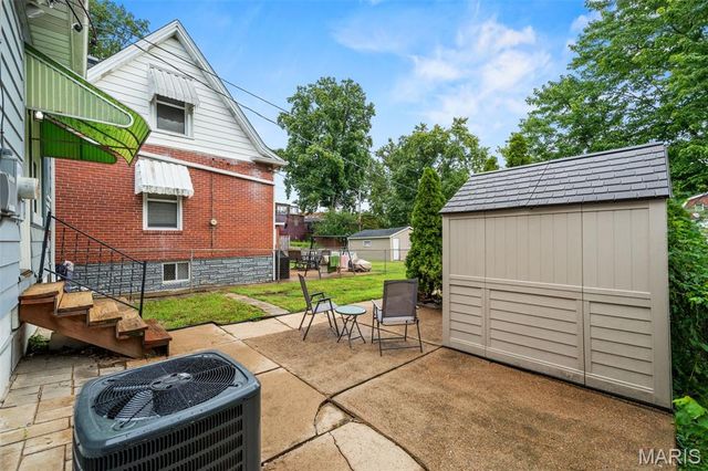 4851 Sigel Avenue, St Louis, MO 63116