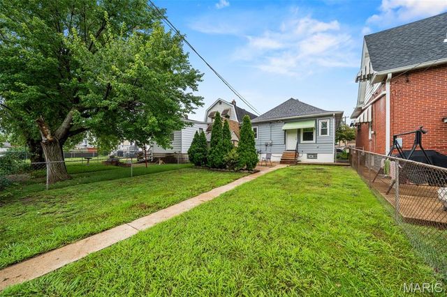 4851 Sigel Avenue, St Louis, MO 63116