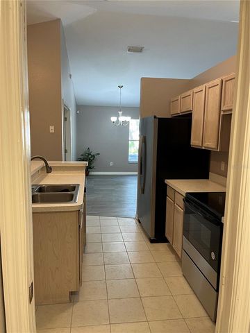 7 MALAUKA PASS LANE, Ocklawaha, FL 32179