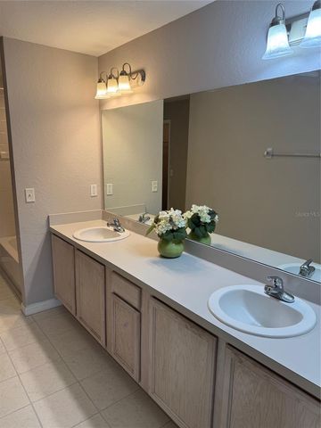 7 MALAUKA PASS LANE, Ocklawaha, FL 32179