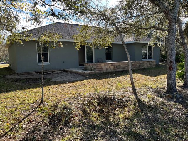 7 MALAUKA PASS LANE, Ocklawaha, FL 32179