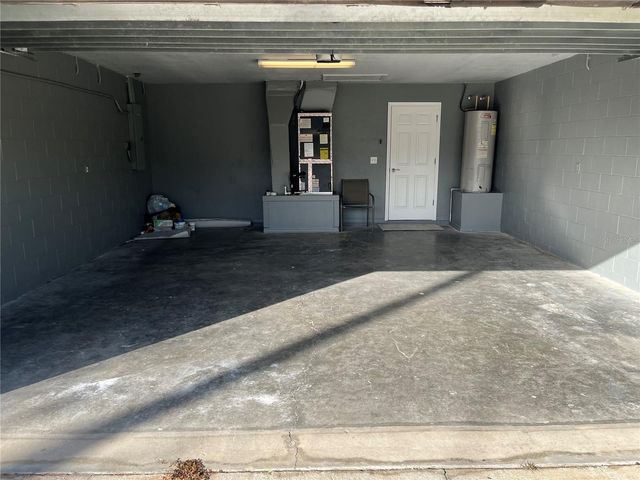 7 MALAUKA PASS LANE, Ocklawaha, FL 32179