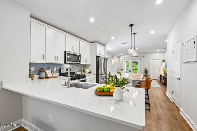 12924 HOLSINGER Boulevard, Jacksonville, FL 32256