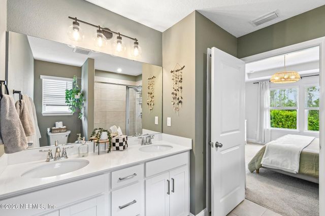 12924 HOLSINGER Boulevard, Jacksonville, FL 32256