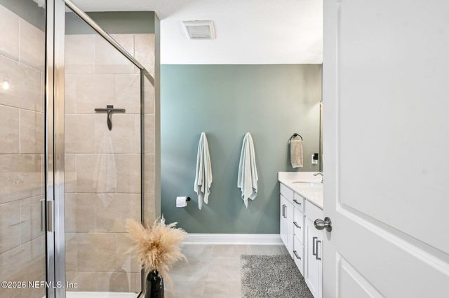 12924 HOLSINGER Boulevard, Jacksonville, FL 32256