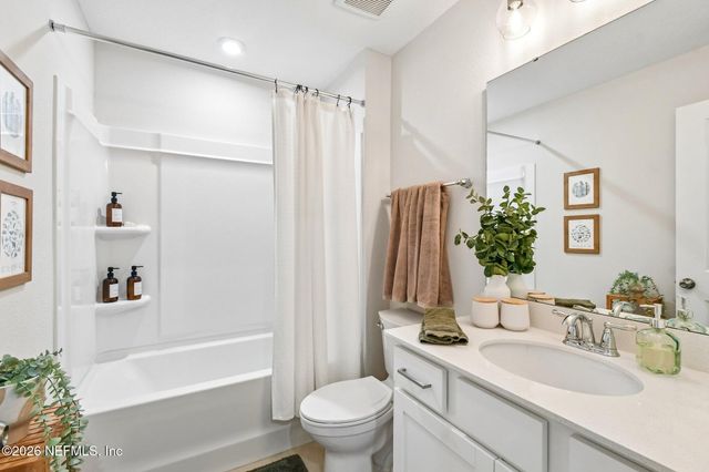12924 HOLSINGER Boulevard, Jacksonville, FL 32256