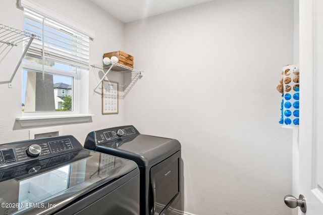 12924 HOLSINGER Boulevard, Jacksonville, FL 32256