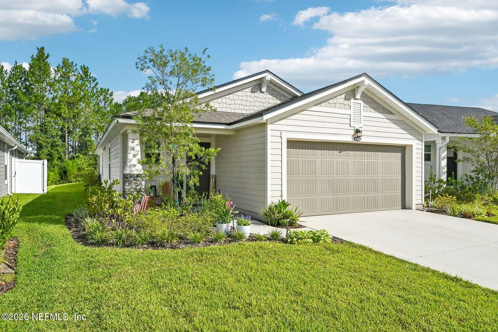 12924 HOLSINGER Boulevard, Jacksonville, FL 32256