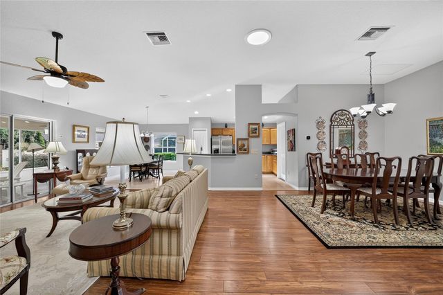 8293 SE 176TH LAWSON LOOP, The Villages, FL 32162