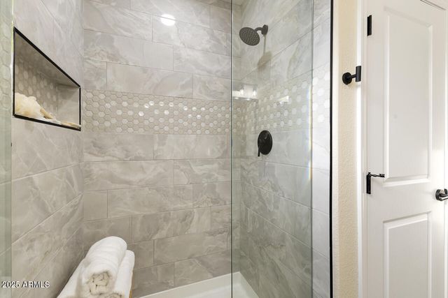 15035 W INDIANOLA Avenue, Goodyear, AZ 85395