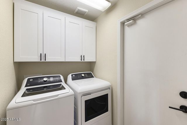 15035 W INDIANOLA Avenue, Goodyear, AZ 85395