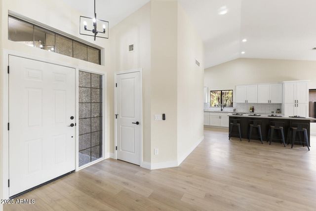 15035 W INDIANOLA Avenue, Goodyear, AZ 85395