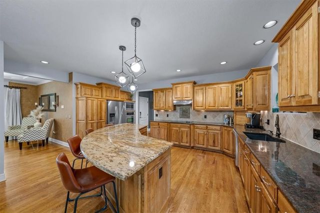 15025 W 128th Street, Olathe, KS 66062