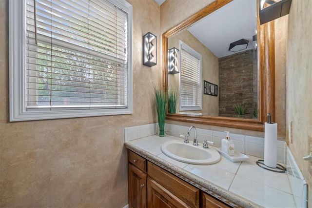 15025 W 128th Street, Olathe, KS 66062