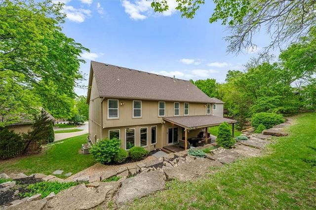 15025 W 128th Street, Olathe, KS 66062