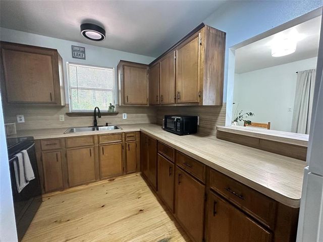 166 Cr 4775, Warren, TX 77664