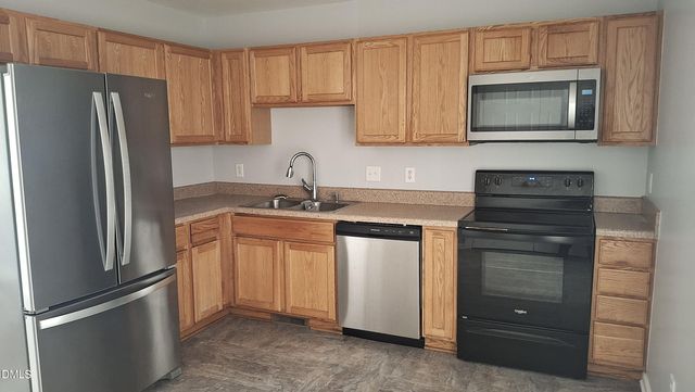 913 Amber Acres Lane, Knightdale, NC 27545