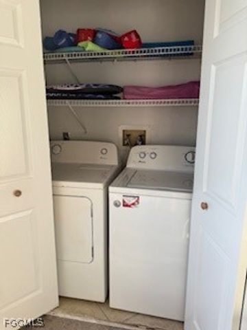 5635 Rattlesnake Hamm RD D-204, Naples, FL 34113