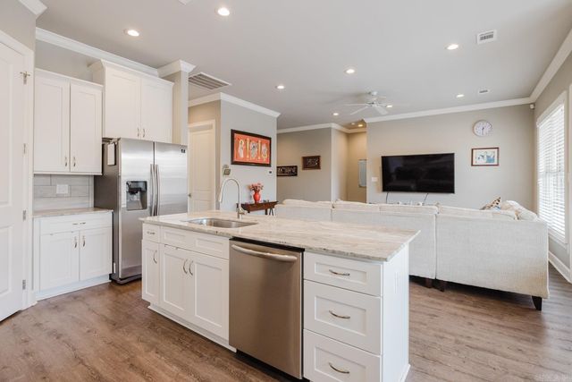 424 Valley Ranch Cir, Little Rock, AR 72223