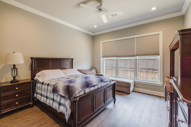 424 Valley Ranch Cir, Little Rock, AR 72223