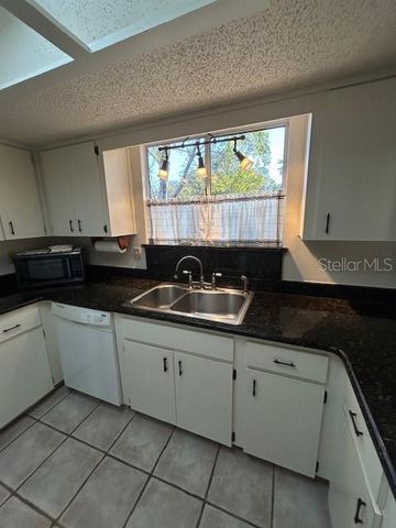 8472 SW 109TH STREET, Ocala, FL 34481