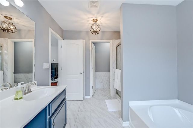 2193 Waterford Park Drive, Lawrenceville, GA 30044