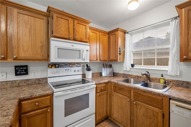 761 Applegate Lane, Lincoln, AR 72744