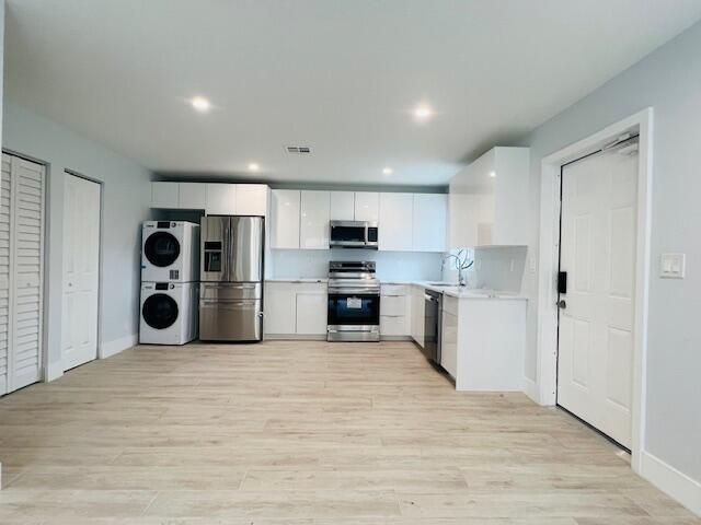 206 SE 1st Avenue 3, Delray Beach, FL 33444