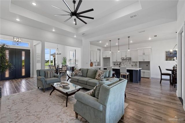 3518 Treasure Hills Boulevard, Harlingen, TX 78550