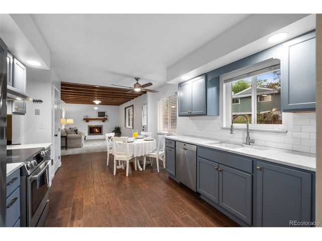 7658 S Cedar Cir, Littleton, CO 80120
