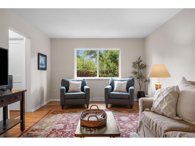 7658 S Cedar Cir, Littleton, CO 80120