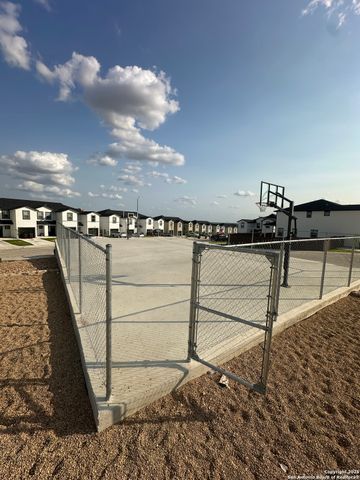 8415 Via Verona, San Antonio, TX 78227